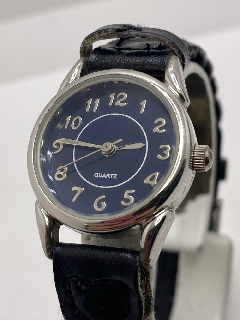 Vintage Womens Black Band Watch New Batteyr